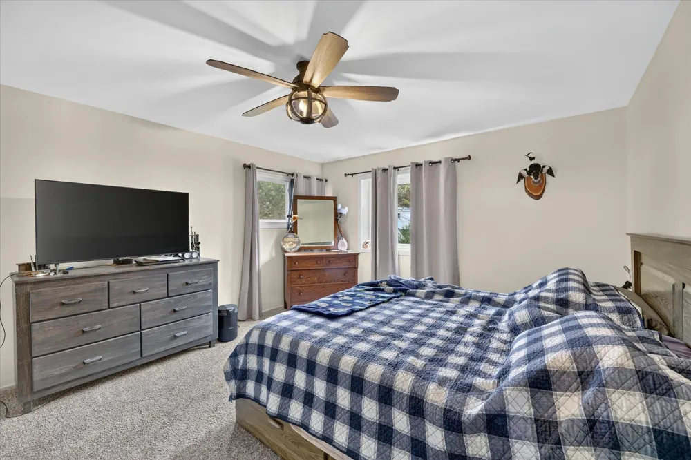 1408 Regina Avenue Portage, MI 49024