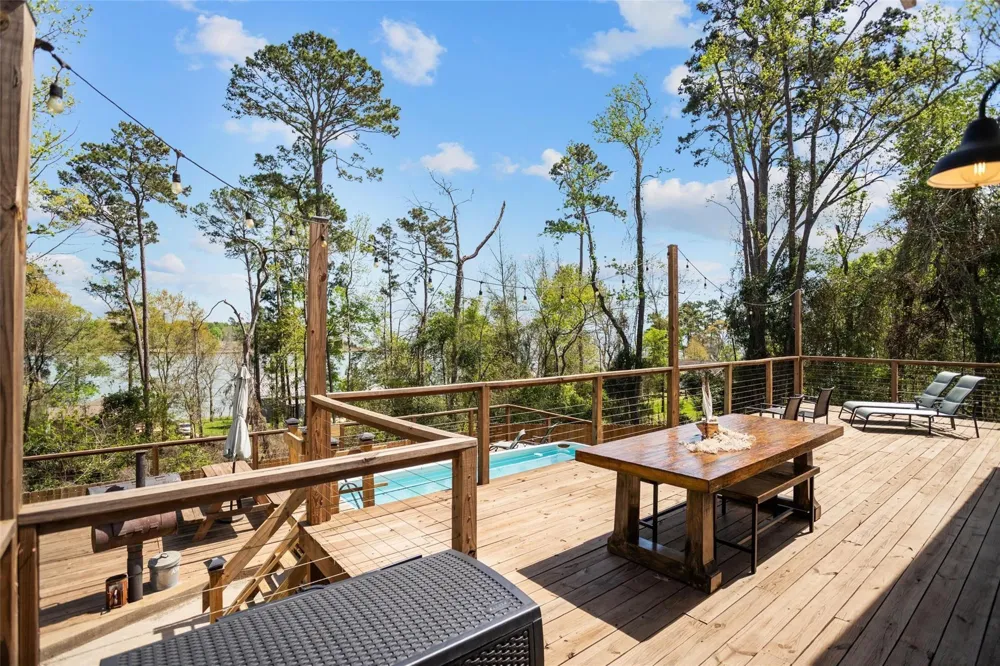 120 Cliff Street Point Blank, TX 77364