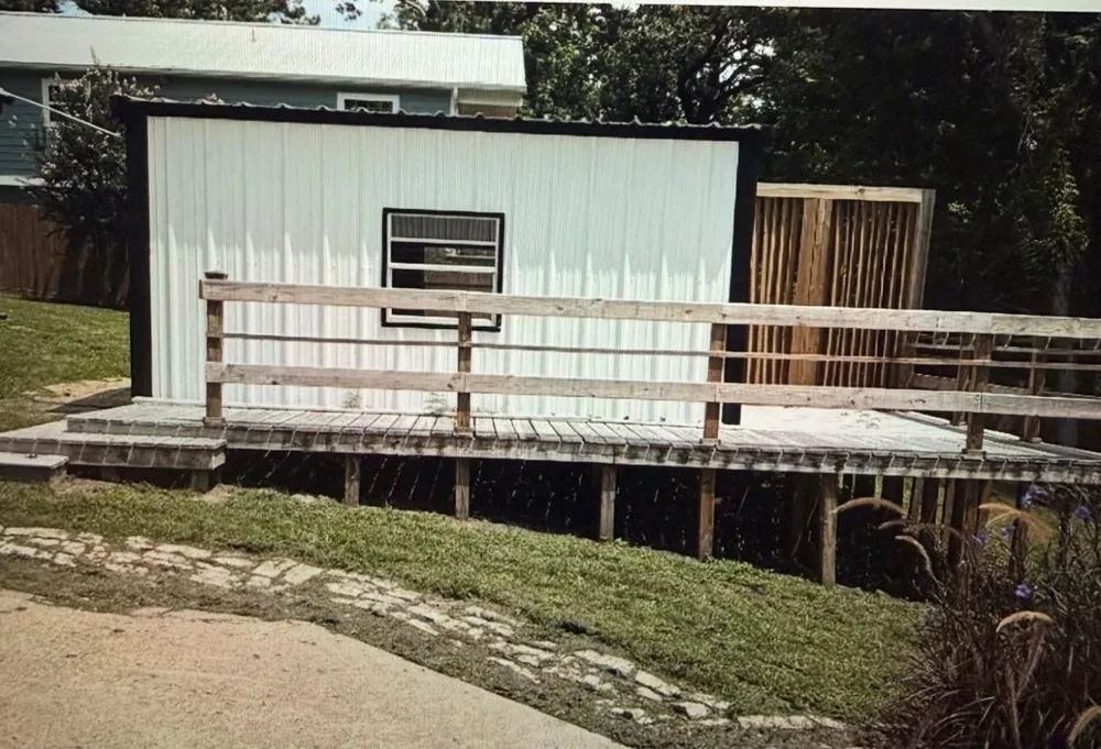120 Cliff Street Point Blank, TX 77364