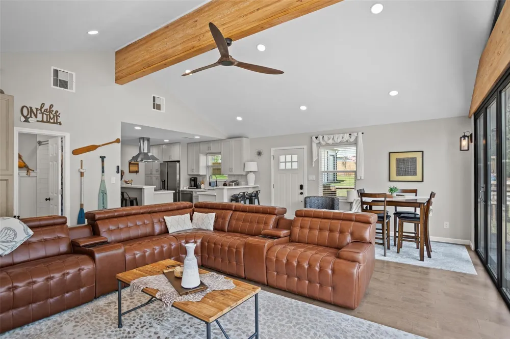 120 Cliff Street Point Blank, TX 77364