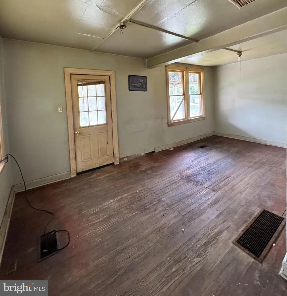 19624 OLD FORGE ROAD Hagerstown, MD 21742