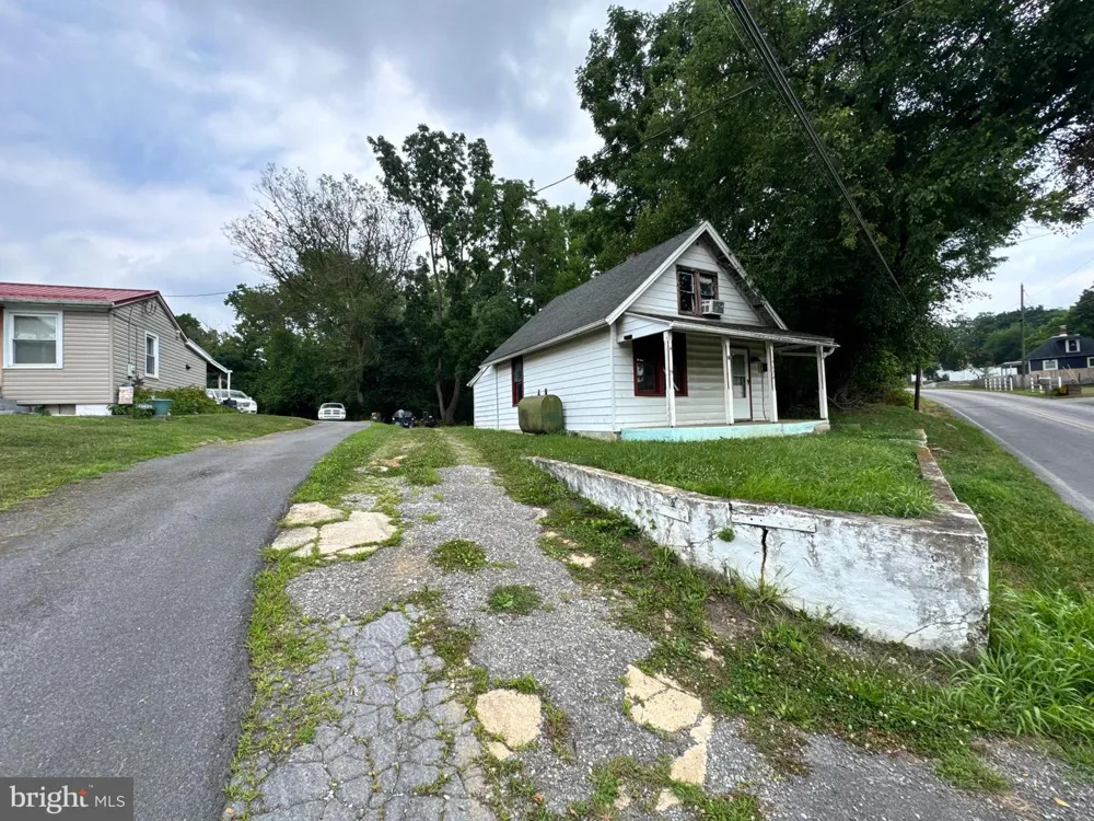 19624 OLD FORGE ROAD Hagerstown, MD 21742