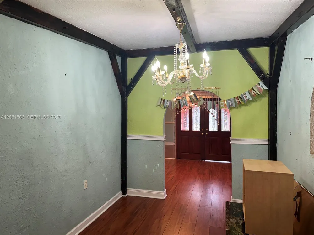 455 NW 133rd St North Miami, FL 33168