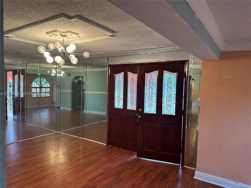 455 NW 133rd St North Miami, FL 33168