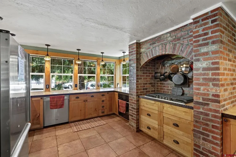122 Alamo Drive Durango, CO 81301