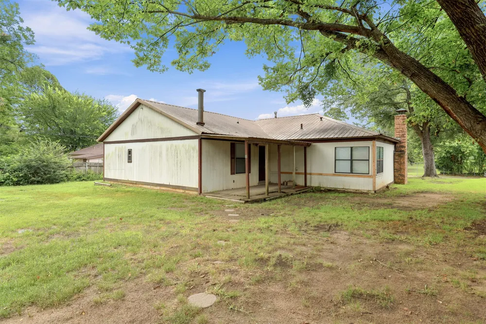 1020 W Willow Street Durant, OK 74701