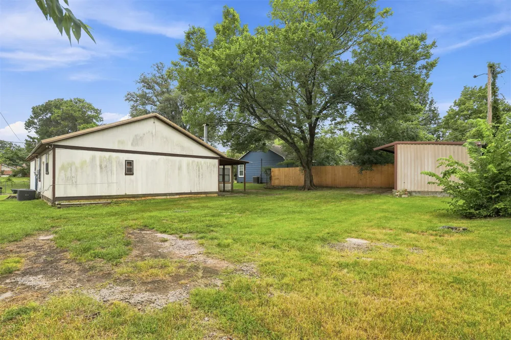 1020 W Willow Street Durant, OK 74701
