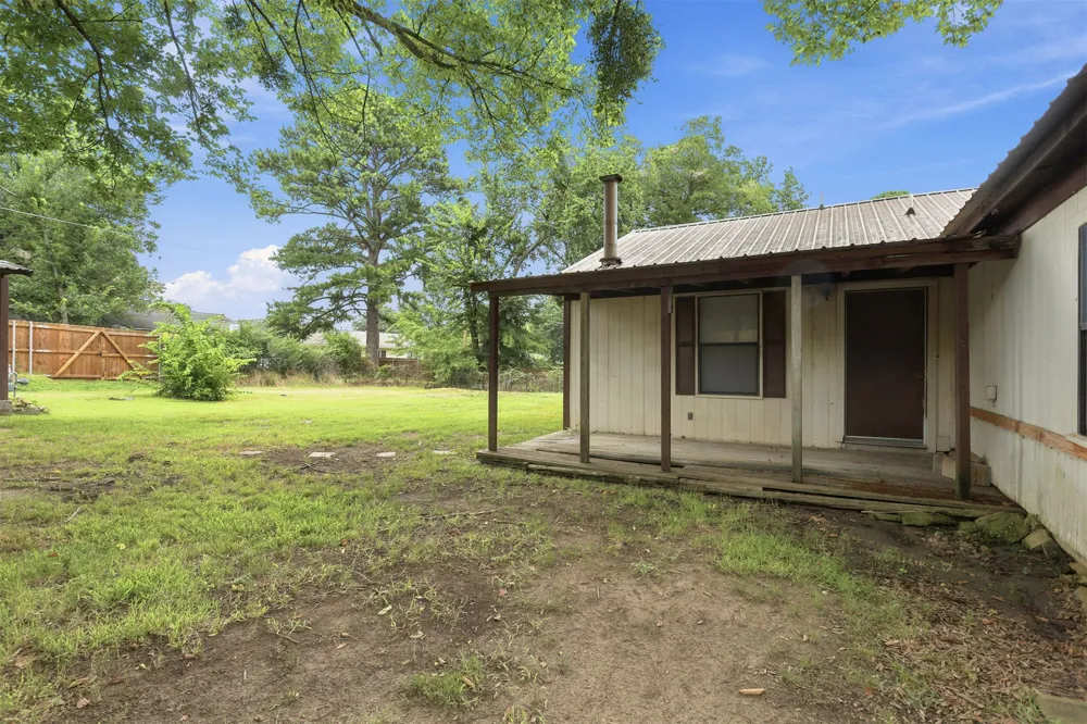 1020 W Willow Street Durant, OK 74701