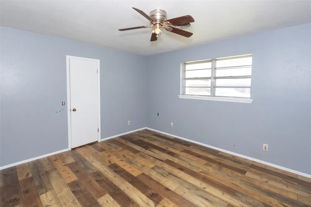 610 E Monroe Waurika, OK 73573