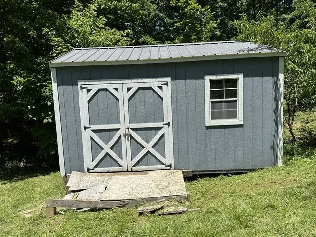 17 Wilkins Ln Greenville, KY 42345
