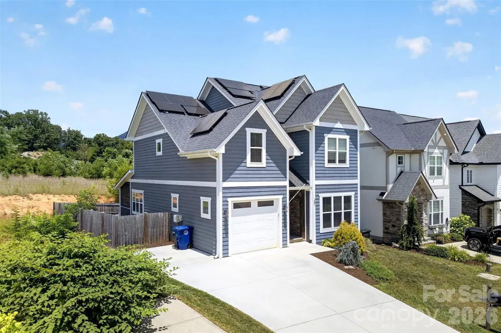22 Tudor Way Black Mountain, NC 28711