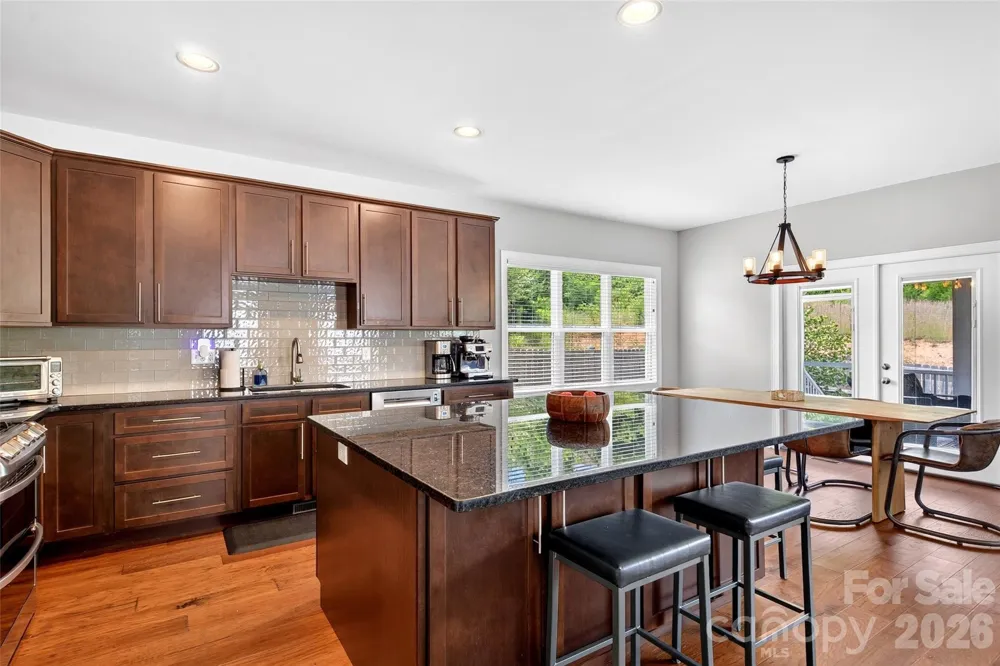 22 Tudor Way Black Mountain, NC 28711