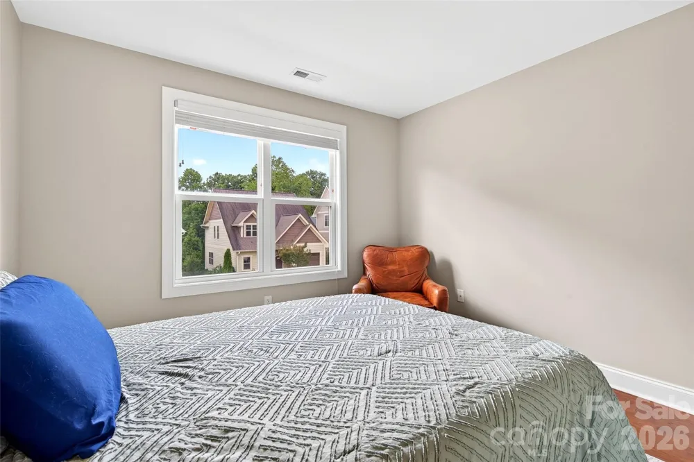 22 Tudor Way Black Mountain, NC 28711