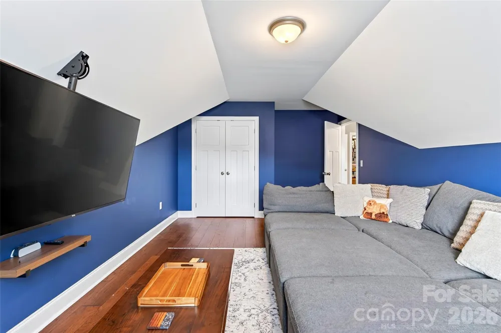 22 Tudor Way Black Mountain, NC 28711