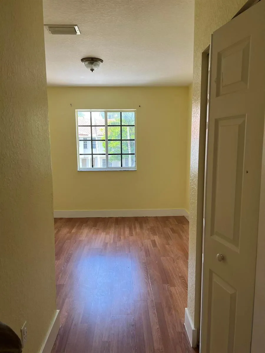 4113 NAPOLI LAKE DRIVE Riviera Beach, FL 33410
