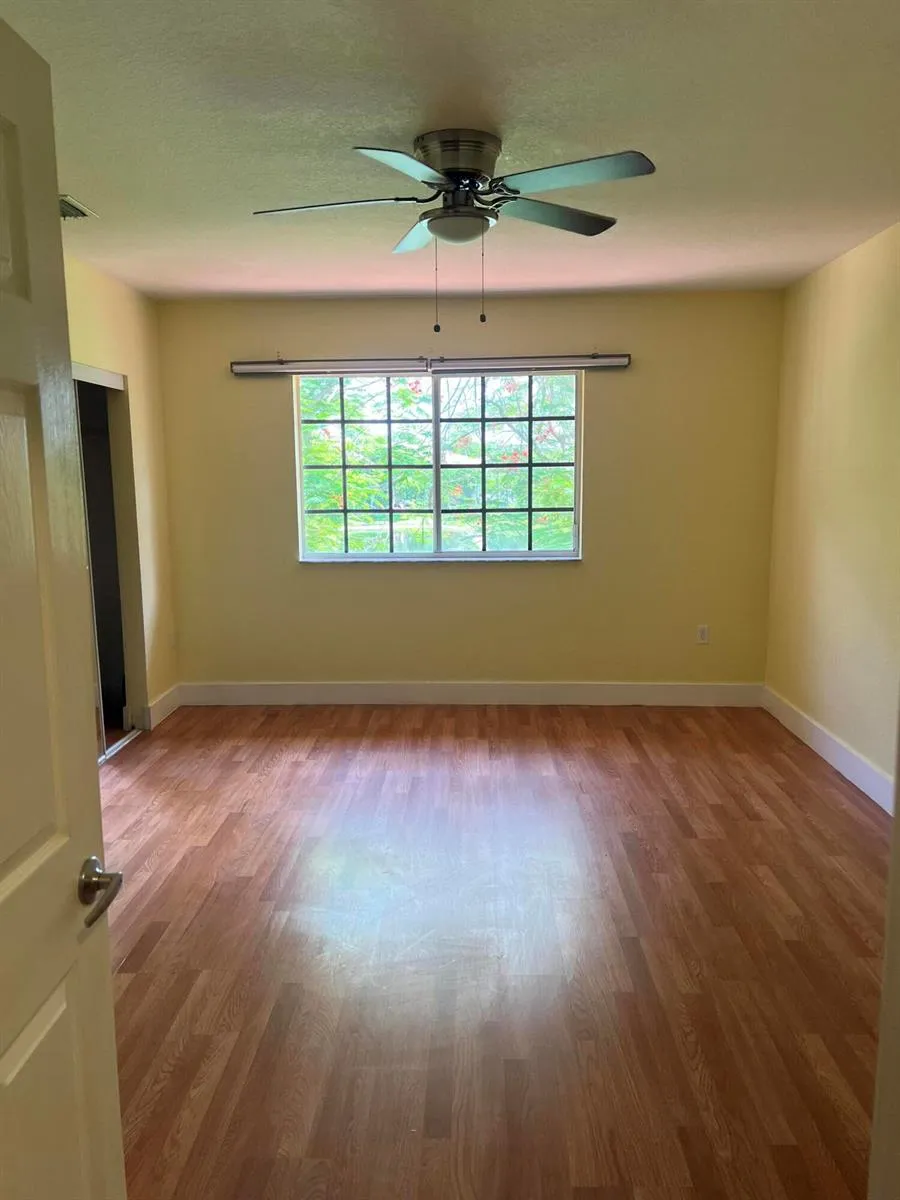 4113 NAPOLI LAKE DRIVE Riviera Beach, FL 33410