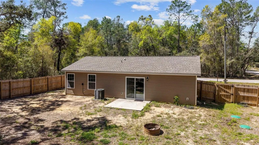 23935 NE 118TH AVENUE Fort Mc Coy, FL 32134