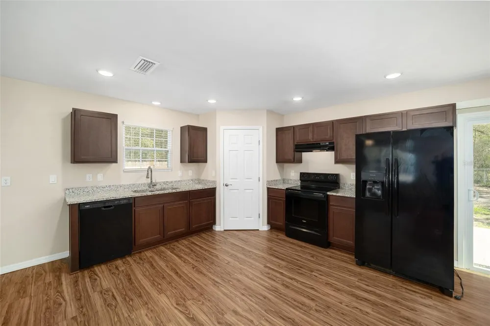 23935 NE 118TH AVENUE Fort Mc Coy, FL 32134
