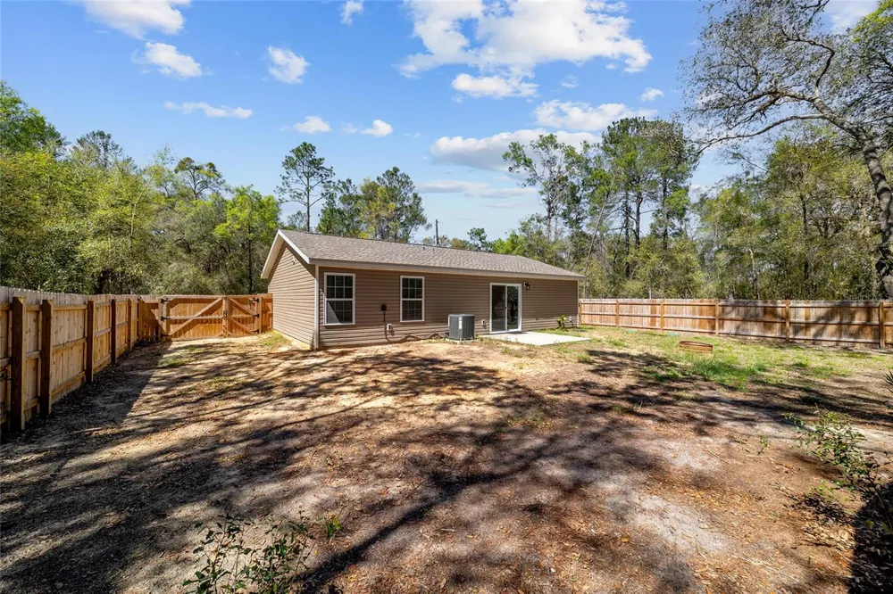23935 NE 118TH AVENUE Fort Mc Coy, FL 32134