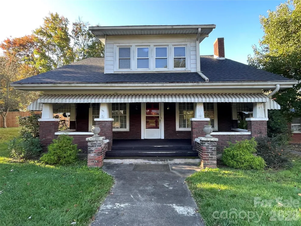 318 Academy Street Canton, NC 28716