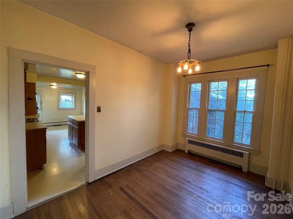 318 Academy Street Canton, NC 28716