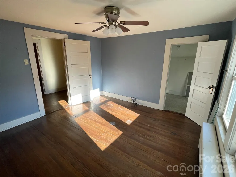 318 Academy Street Canton, NC 28716