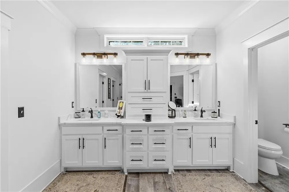 407 Saint Regis Drive Oxford, GA 30054