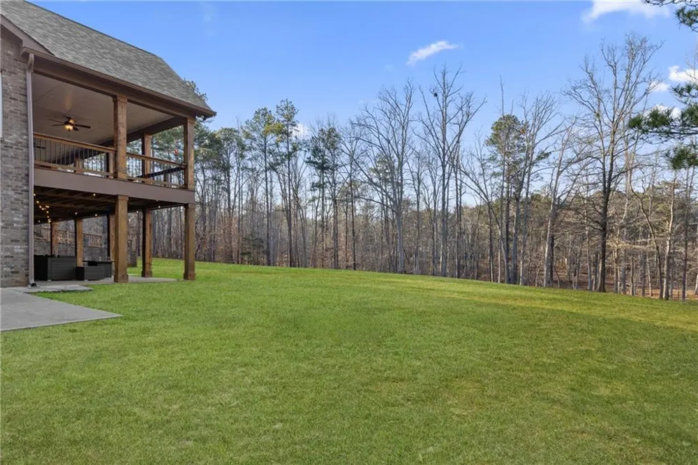 407 Saint Regis Drive Oxford, GA 30054