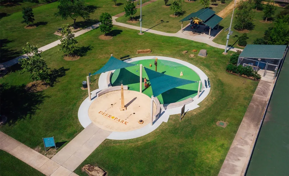 209 W 6th Street Deer Park, TX 77536