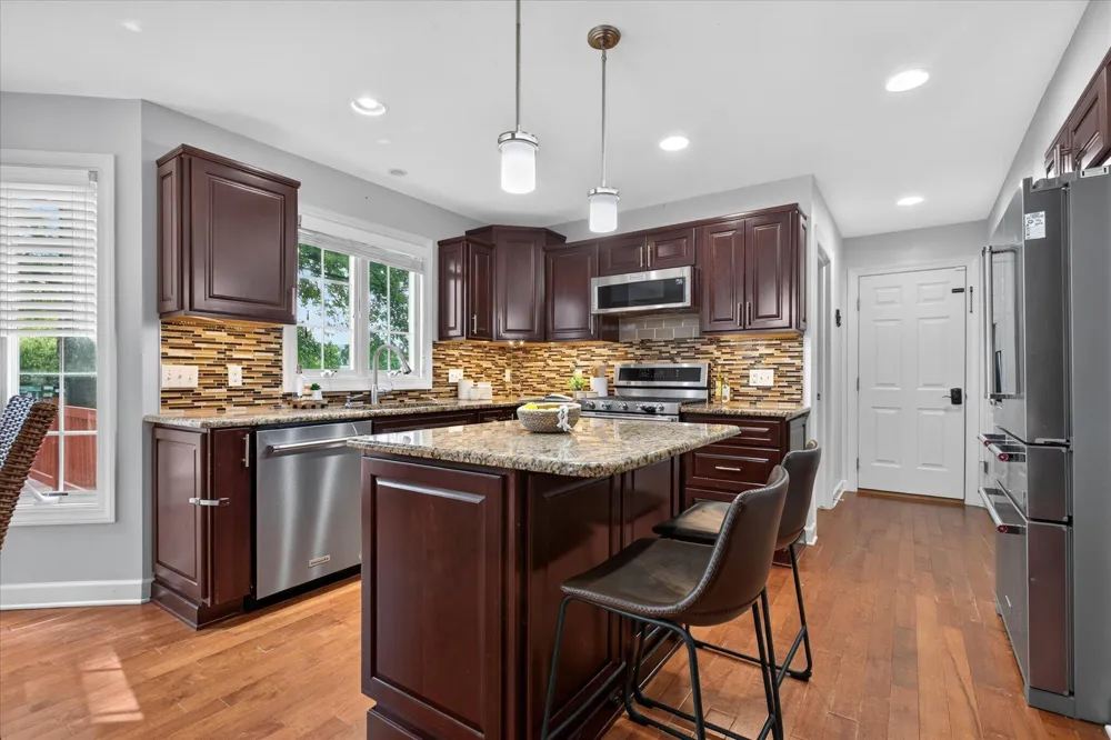 3911 Fox Crossing Drive St. Joseph, MI 49085
