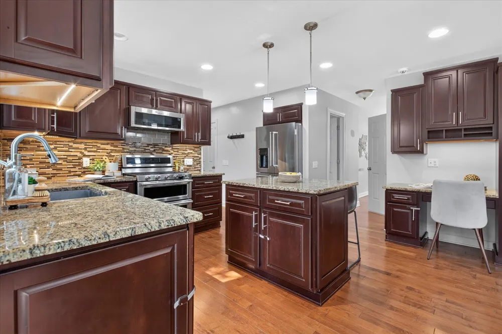 3911 Fox Crossing Drive St. Joseph, MI 49085