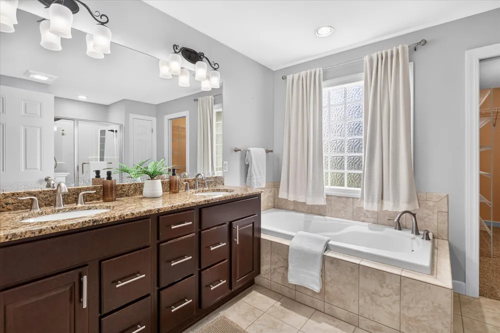 3911 Fox Crossing Drive St. Joseph, MI 49085