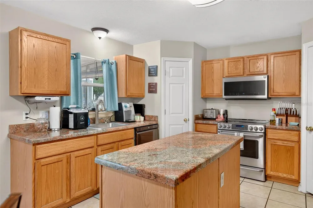600 BRIARCLIFF ROAD Eustis, FL 32726