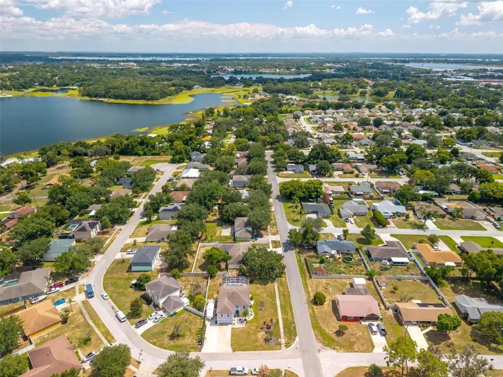 600 BRIARCLIFF ROAD Eustis, FL 32726