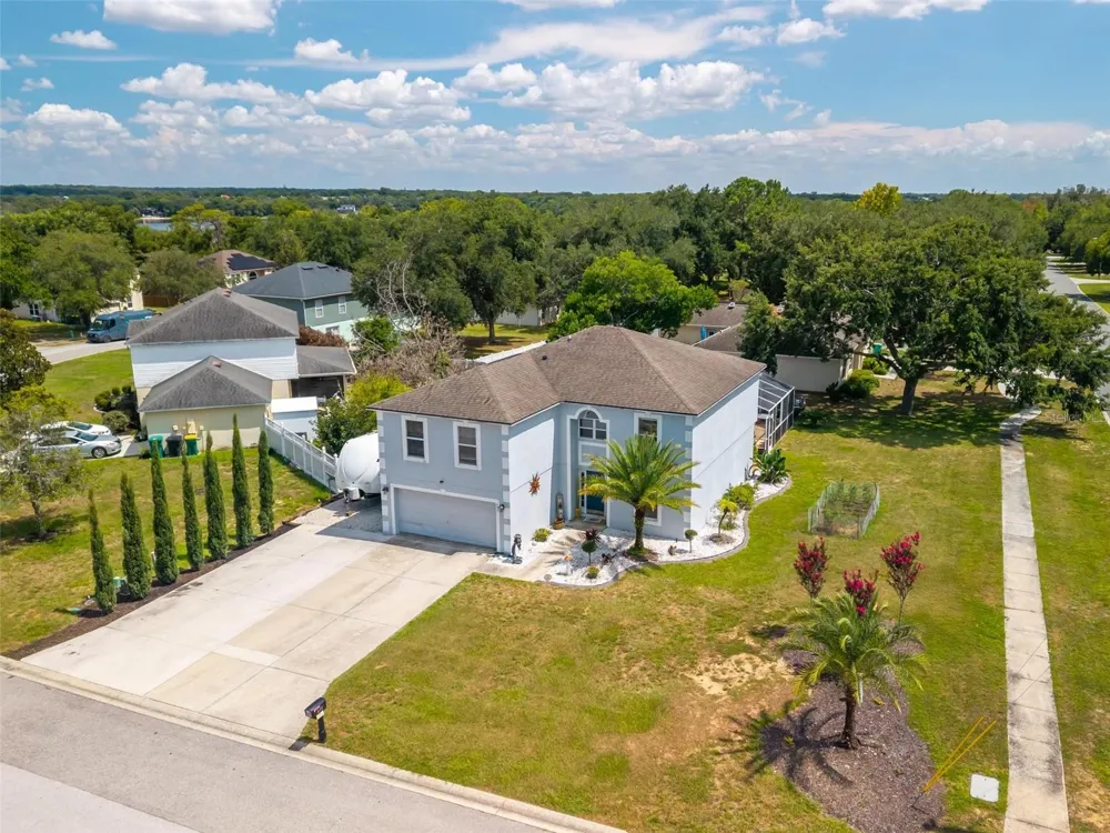 600 BRIARCLIFF ROAD Eustis, FL 32726