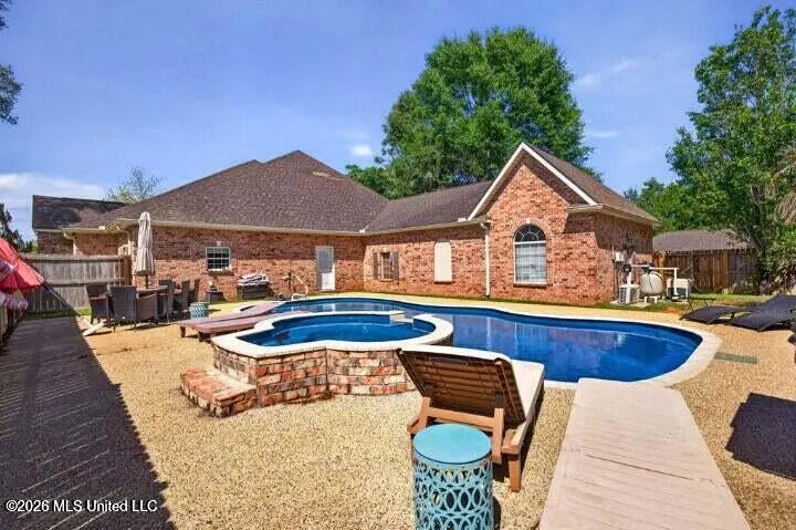 6918 Highway 11 Carriere, MS 39426