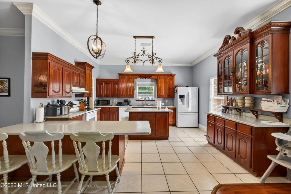 6918 Highway 11 Carriere, MS 39426