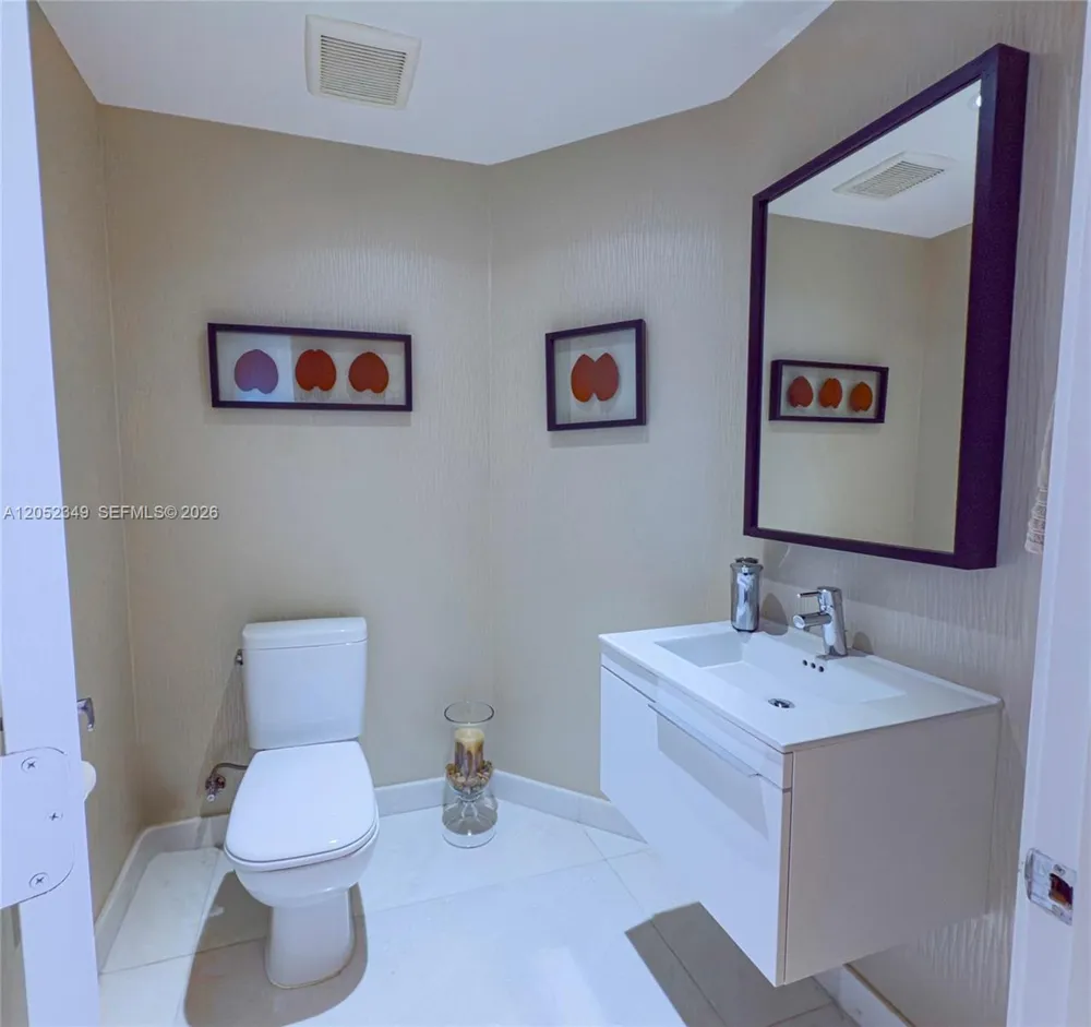 17111 Biscayne Blvd #1705 North Miami Beach, FL 33160