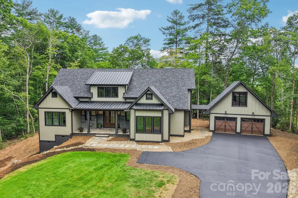318 Mountain Home Trail Brevard, NC 28712