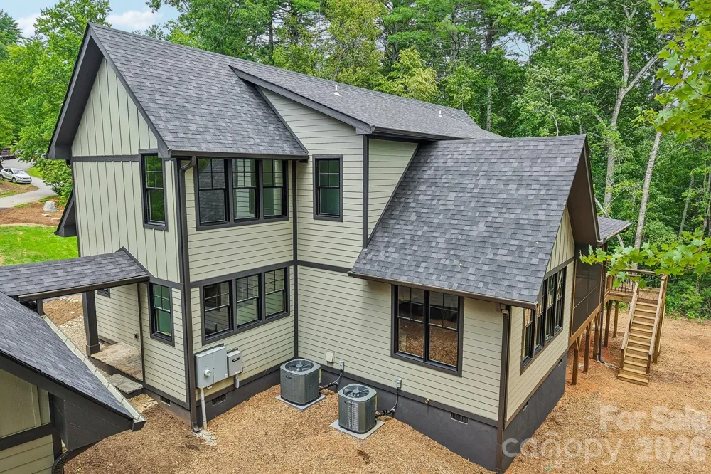 318 Mountain Home Trail Brevard, NC 28712