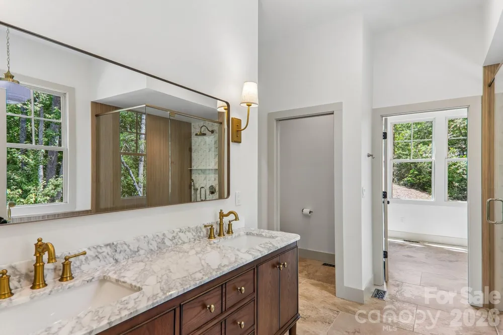 318 Mountain Home Trail Brevard, NC 28712