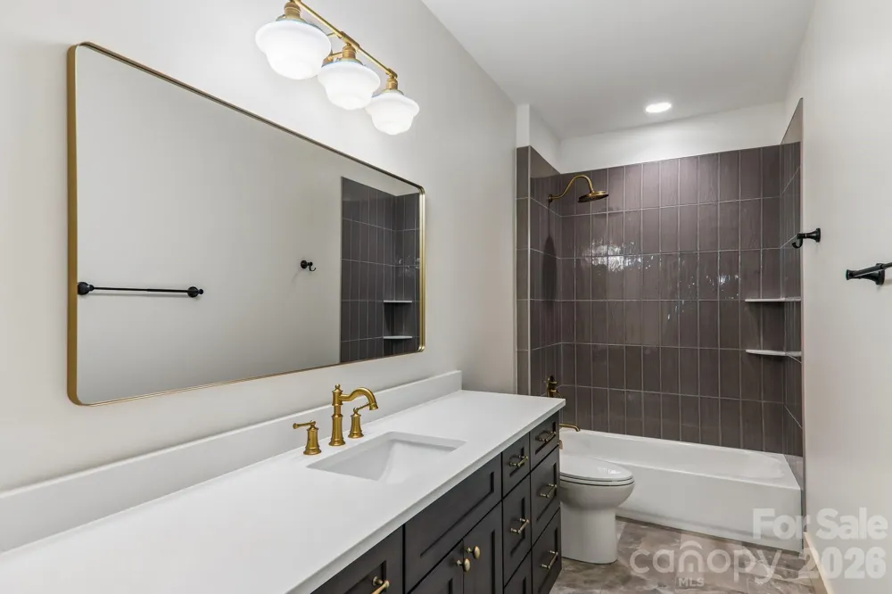 318 Mountain Home Trail Brevard, NC 28712