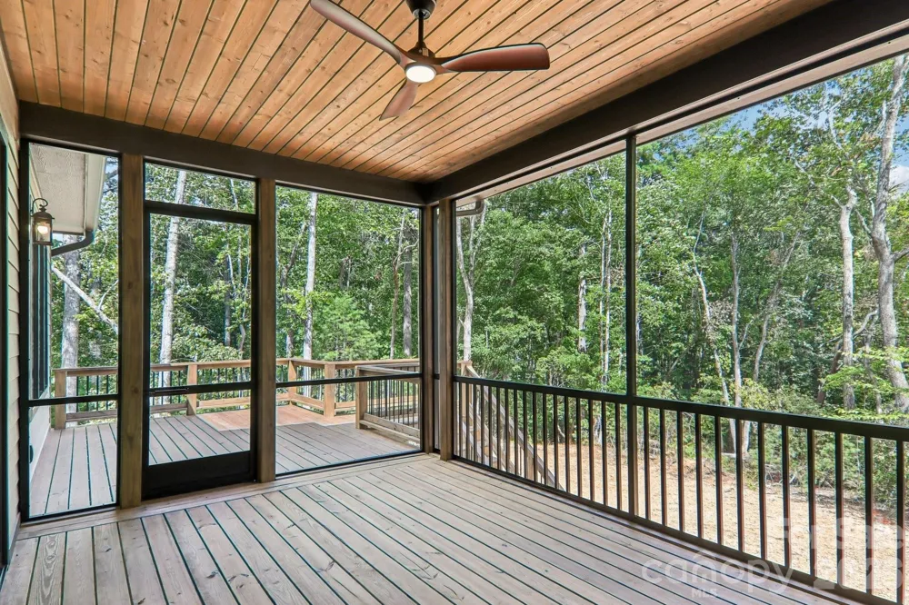 318 Mountain Home Trail Brevard, NC 28712
