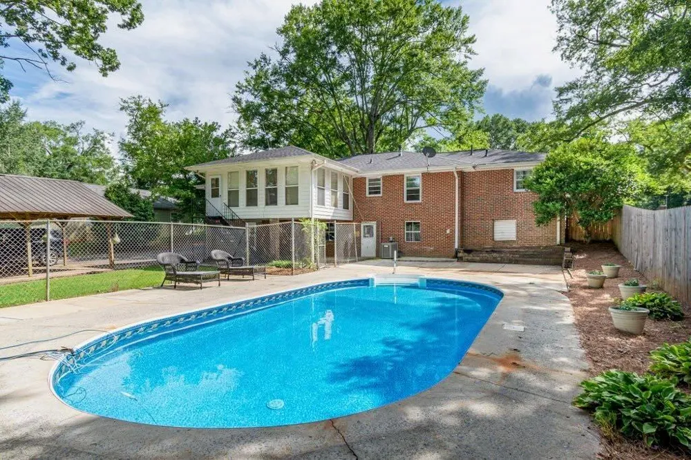 7194 Reinhardt College Parkway Waleska, GA 30183