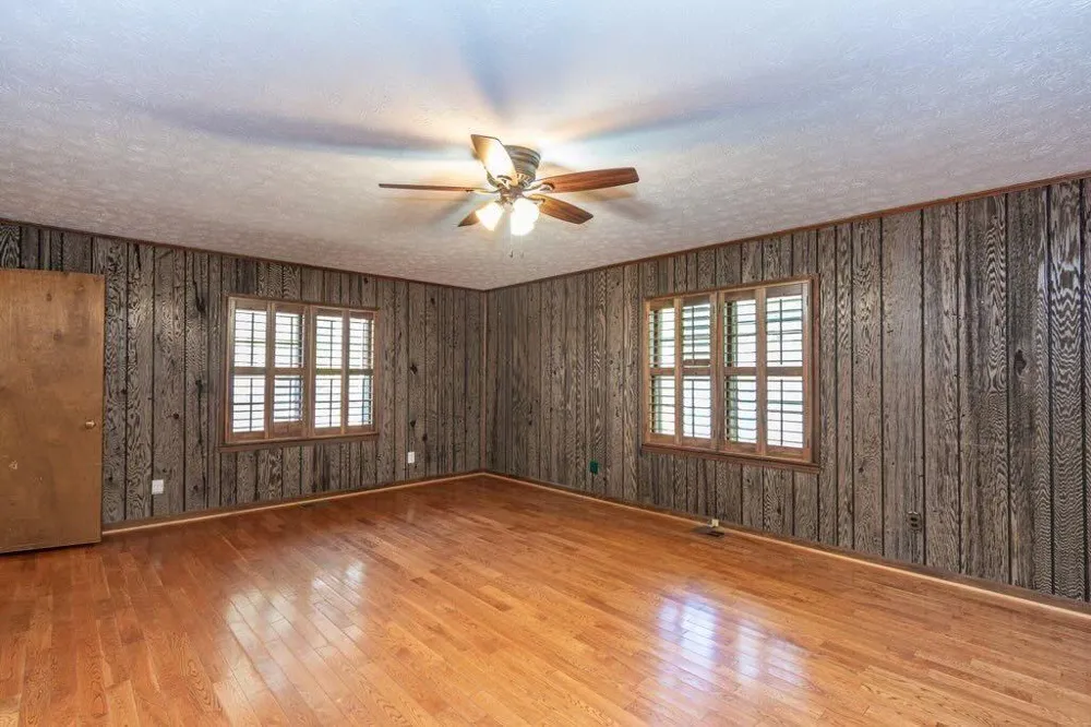 7194 Reinhardt College Parkway Waleska, GA 30183