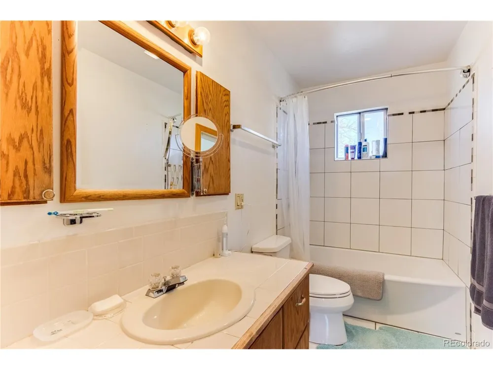 137 Cucharas Street La Veta, CO 81055