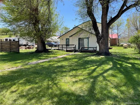 137 Cucharas Street