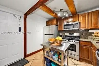 6709 Kendall Dr #219 Pinecrest, FL 33156