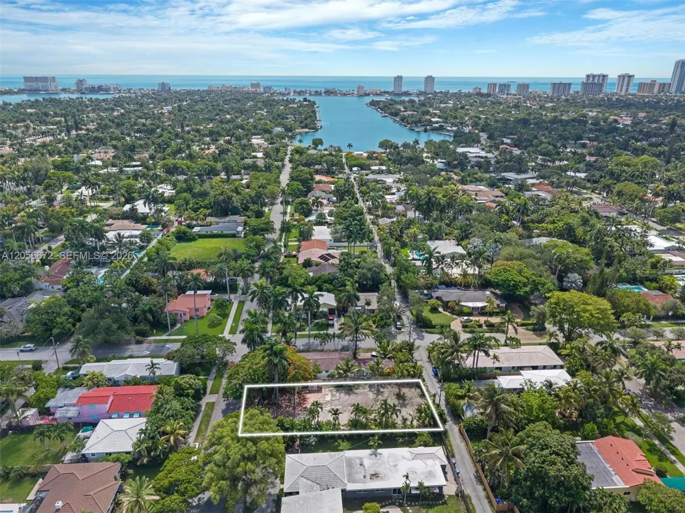 1404 Jackson St Hollywood, FL 33020