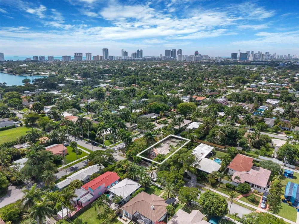 1404 Jackson St Hollywood, FL 33020
